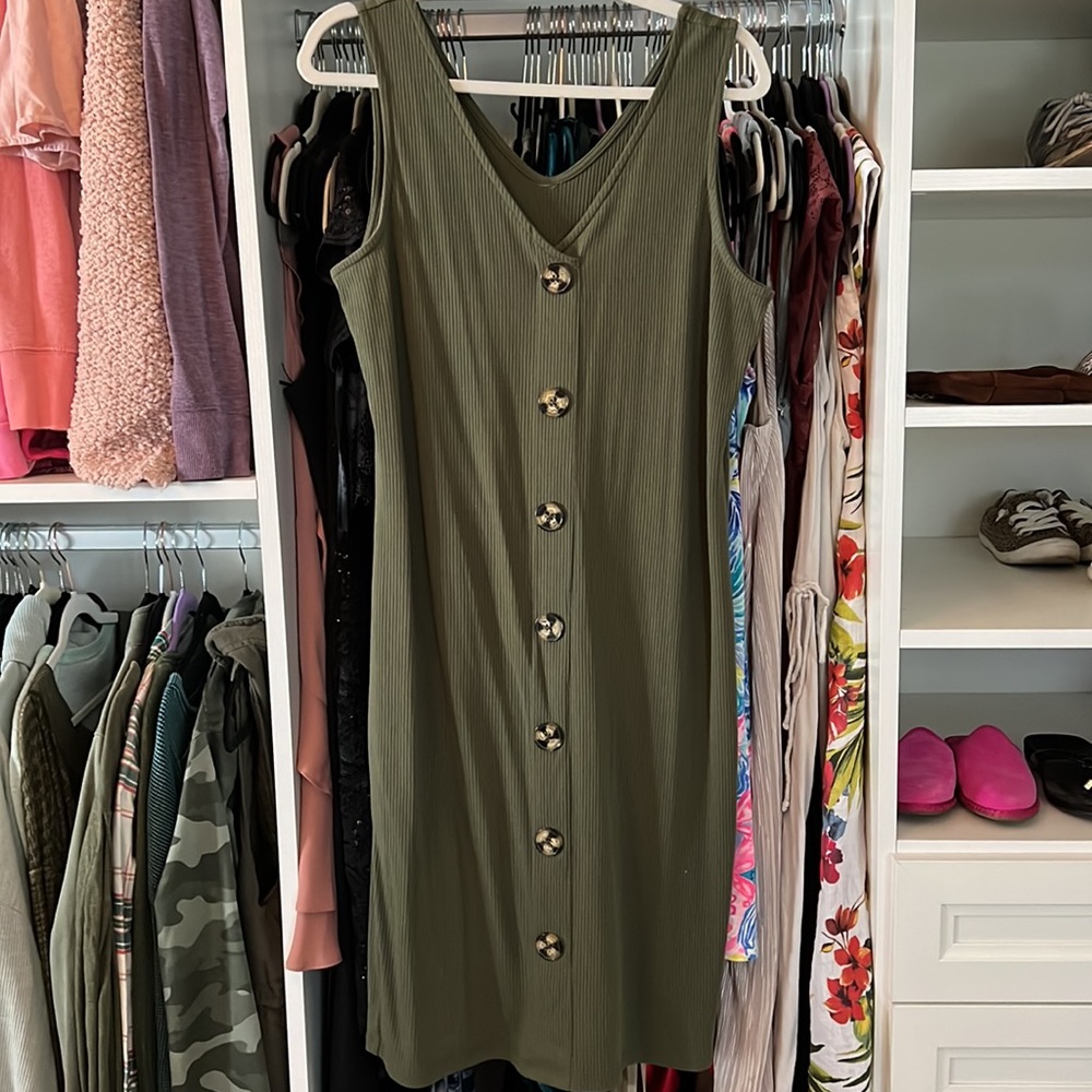 Green Ribbed Button Up Dress XXL